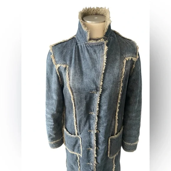Giacca Blue Denim Coat with faux fur Trim - Picture 8 of 9